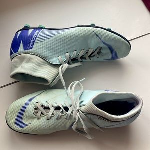 Nike Mercurial Soccer Cleats size 8